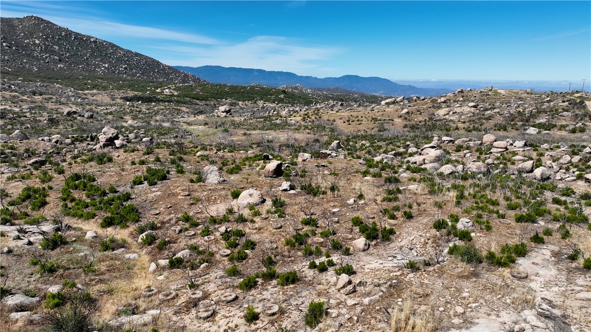 1 Tule Peak Road Property Photo 16
