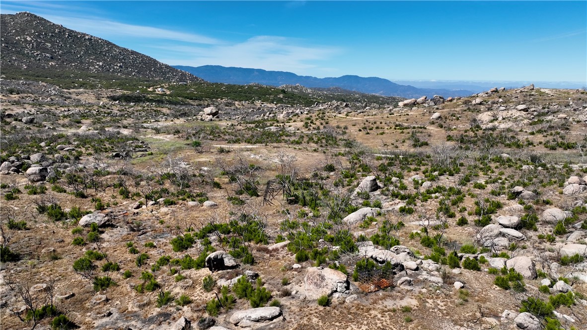 1 Tule Peak Road Property Photo 17