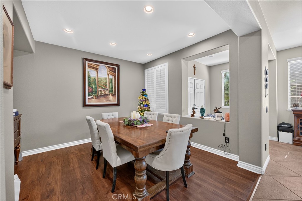 24779 Kentman Court Property Photo 6