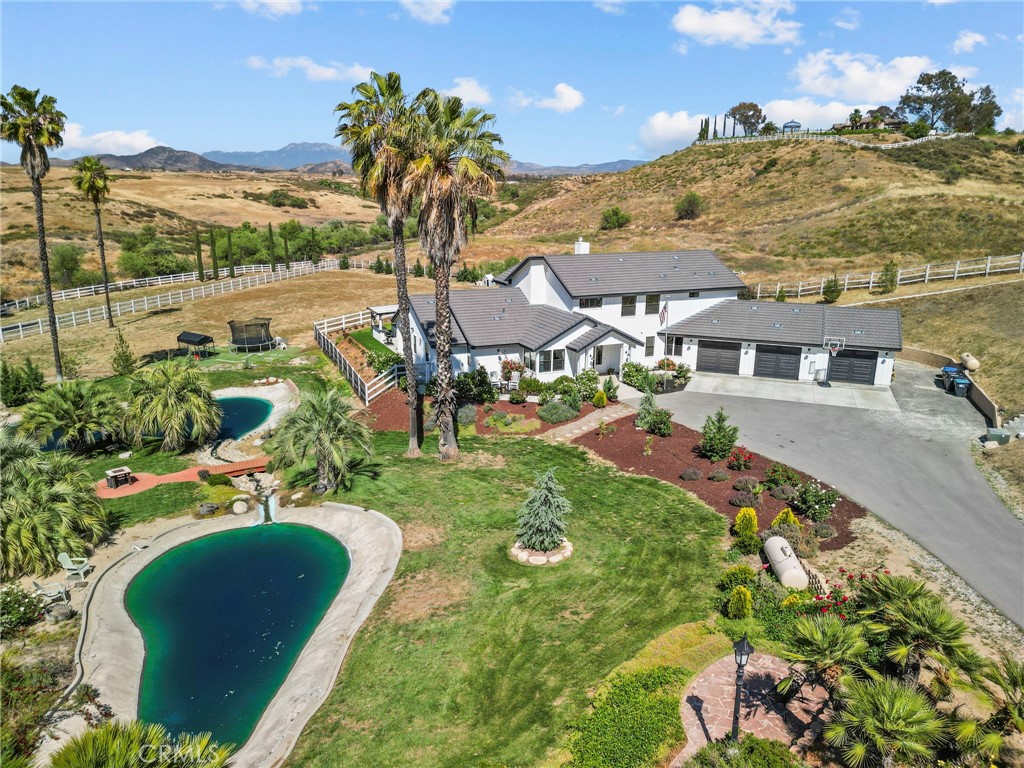 39580 Avenida Arizona Property Photo 7