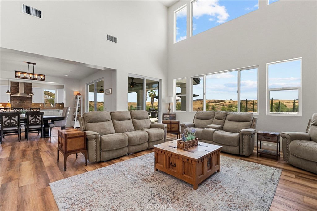 39580 Avenida Arizona Property Photo 28