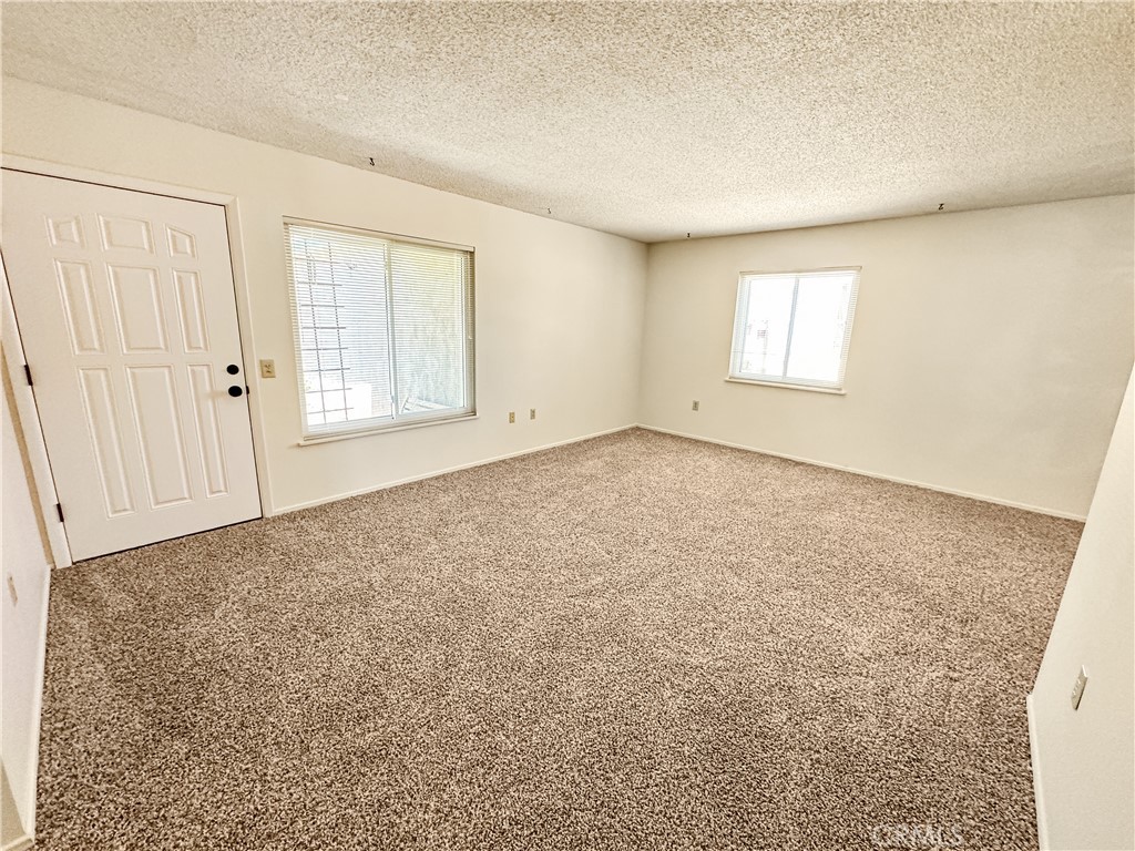 630 N 10 Th Street Property Photo 5