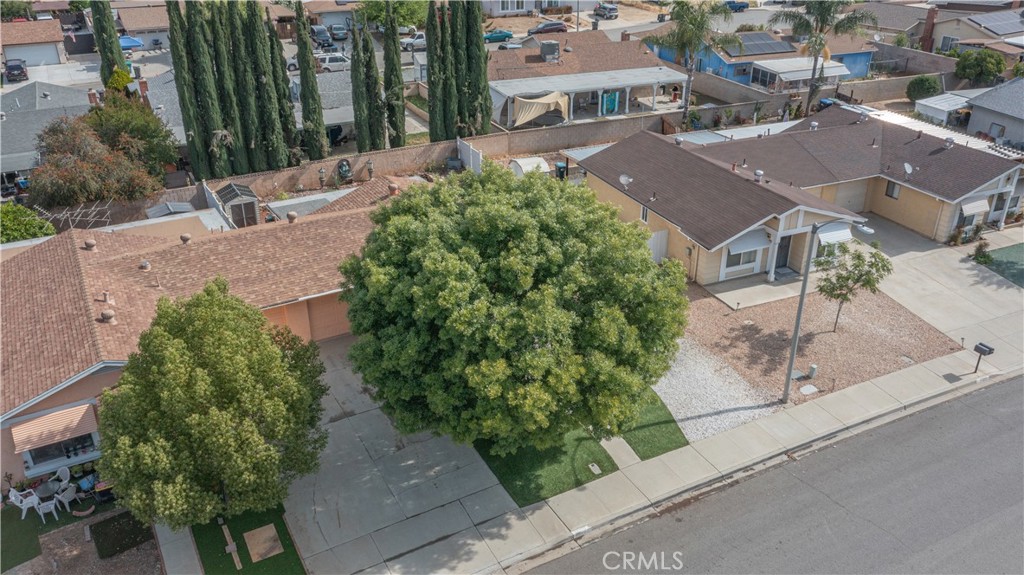 27200 Coronado Property Photo 7