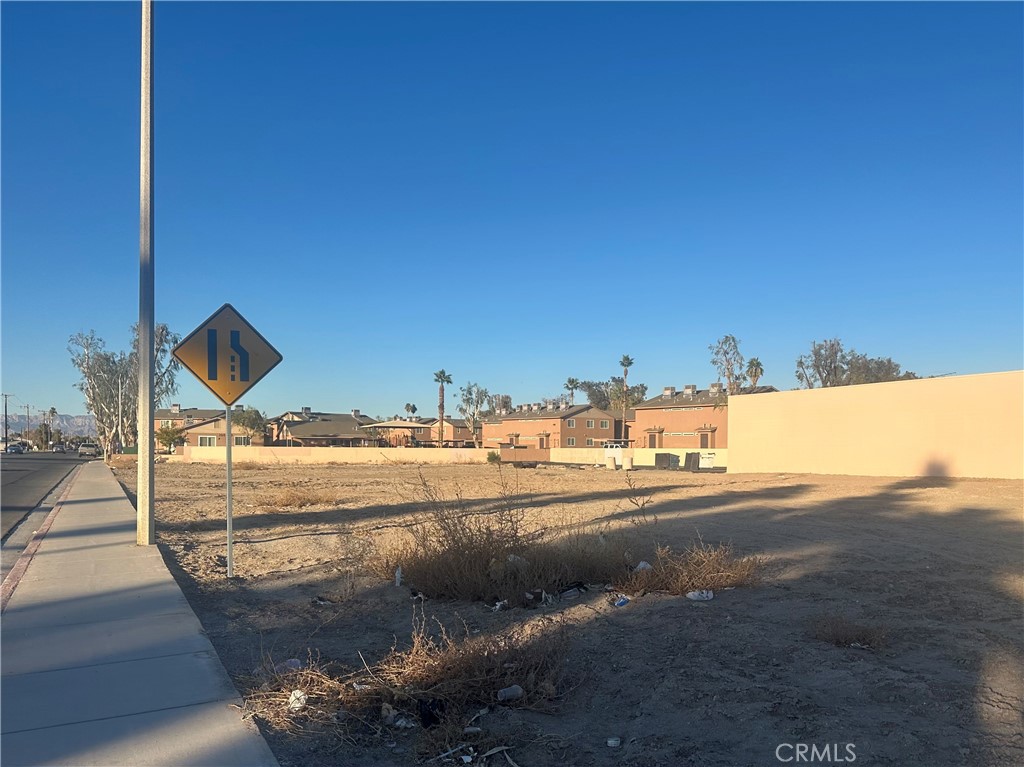 160 N Lovekin Boulevard Property Photo 8