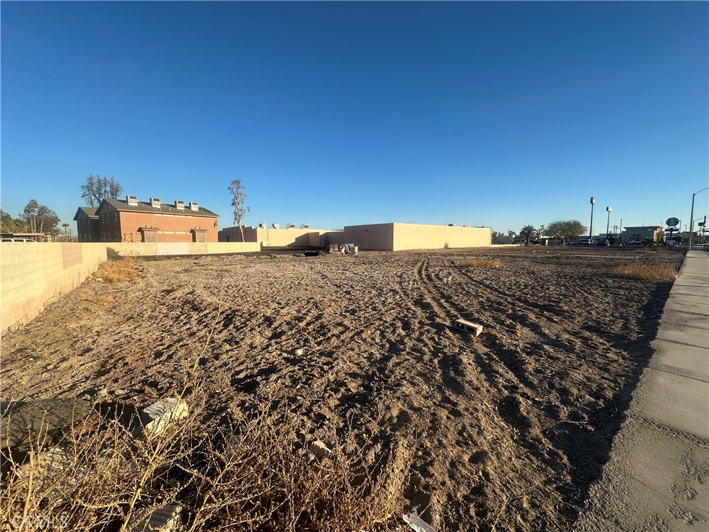 160 N Lovekin Boulevard Property Photo 12