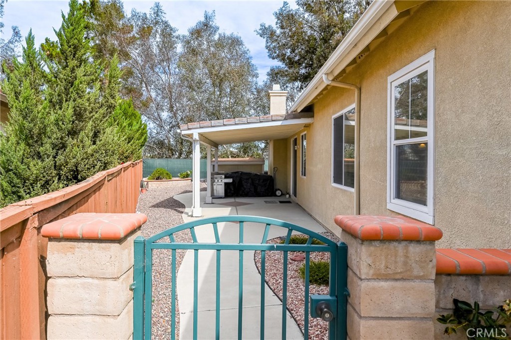 41783 Niblick Property Photo 7