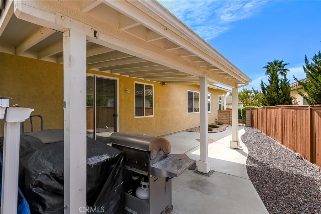 41783 Niblick Property Photo 9