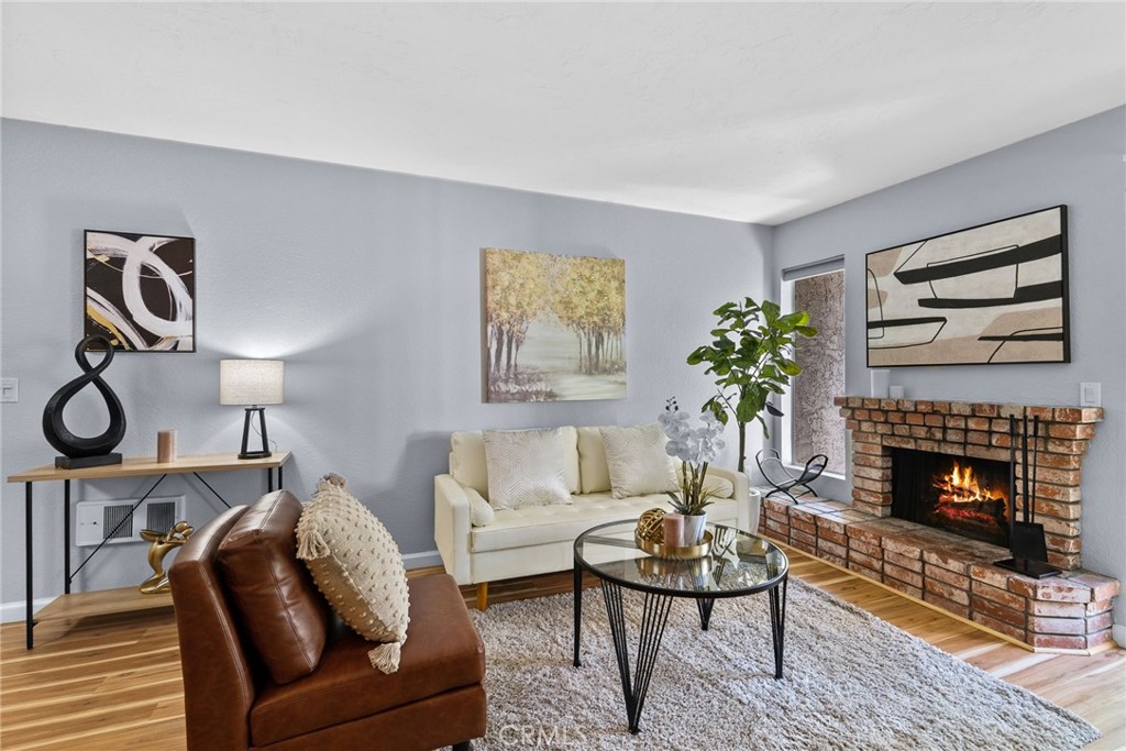 2960 Broadway 3 Property Photo 3