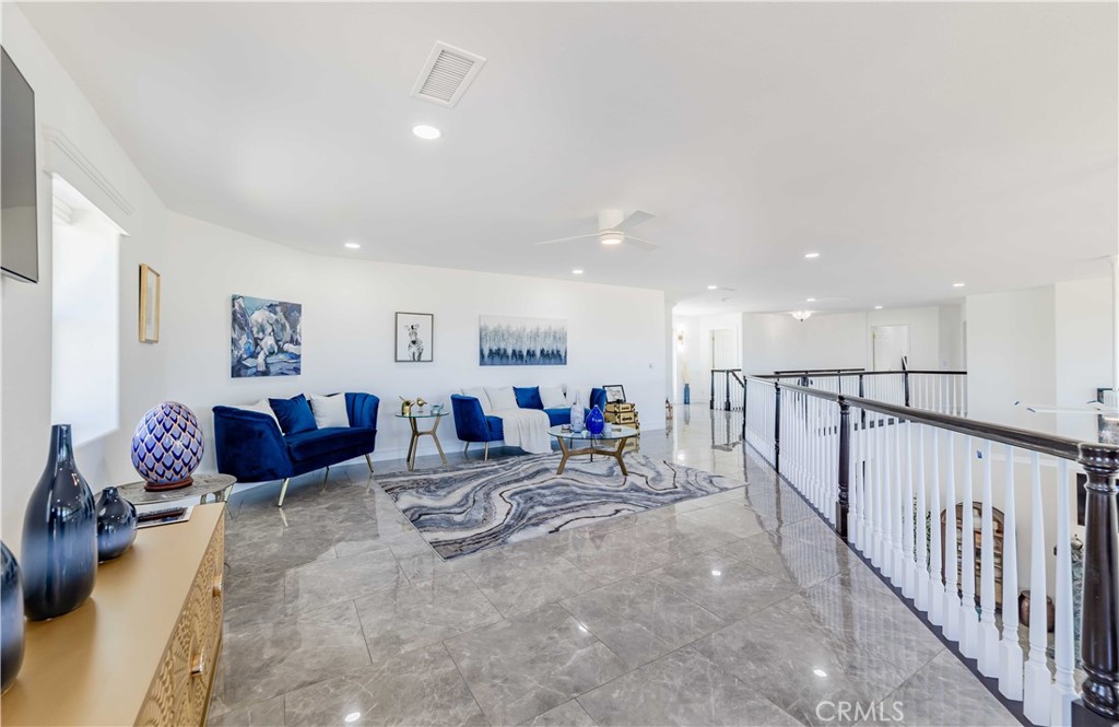 22252 Monte Rancho Dr Property Photo 45