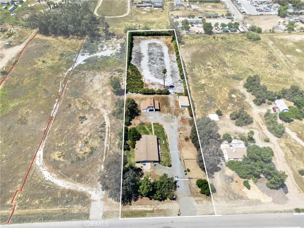 33255 Zeiders Property Photo 3
