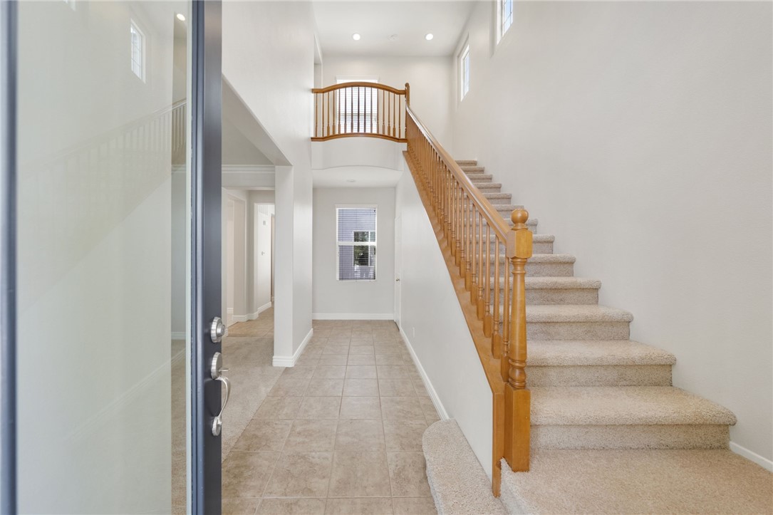 40125 Balboa Drive Property Photo 9