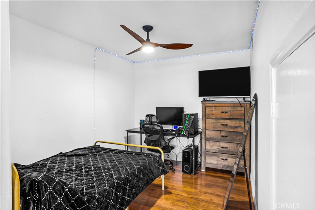 1312 Camelot Property Photo 9