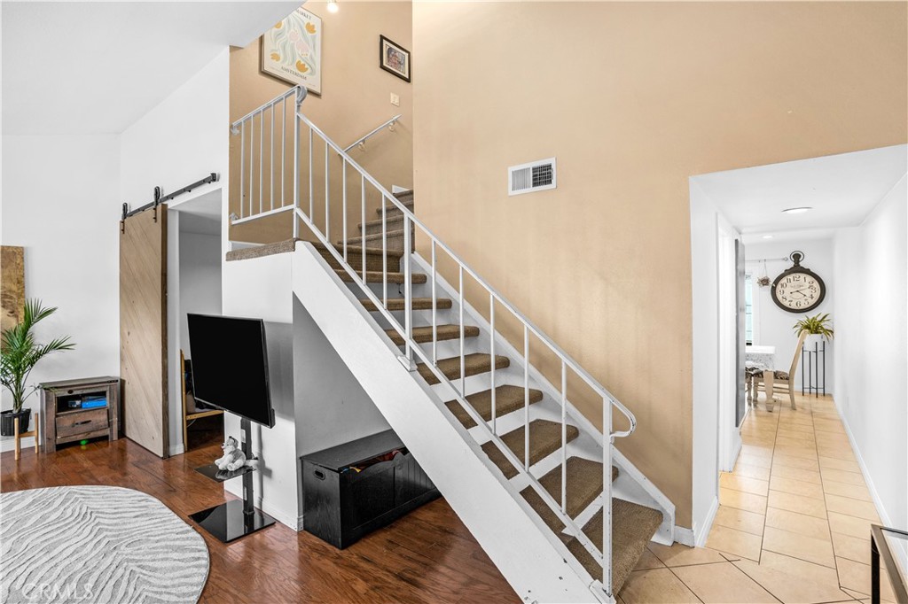 1312 Camelot Property Photo 17