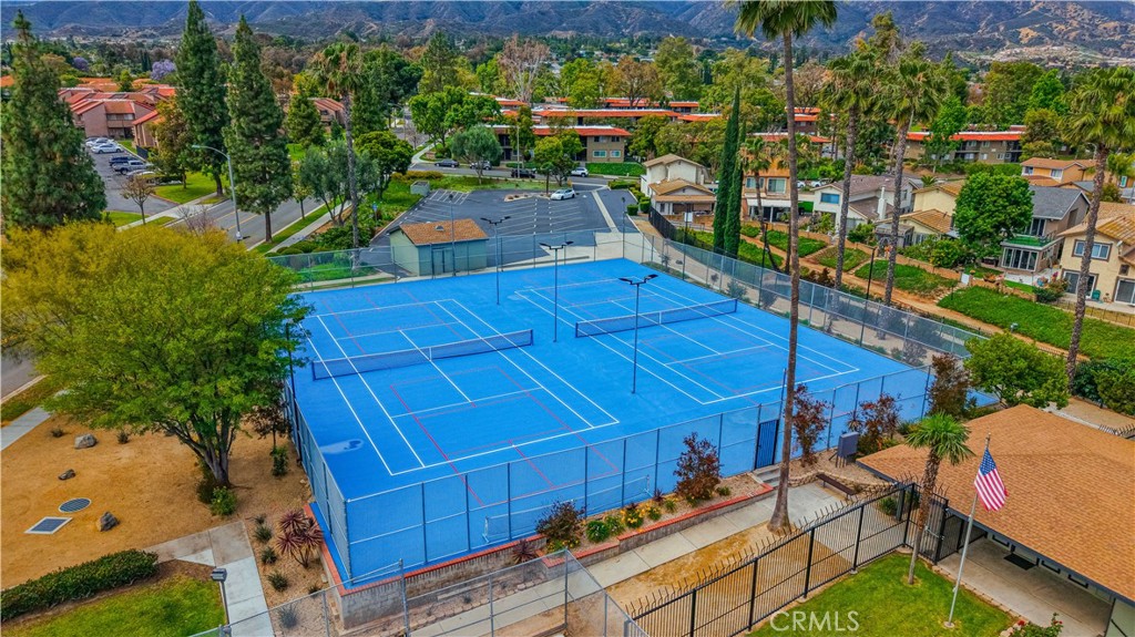 1312 Camelot Property Photo 36