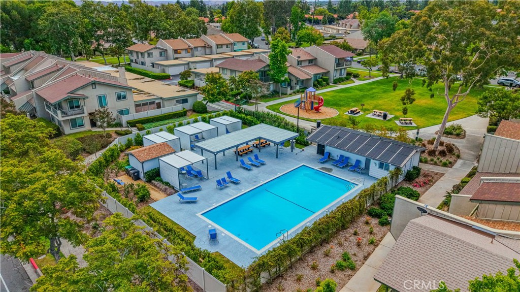 1312 Camelot Property Photo 38