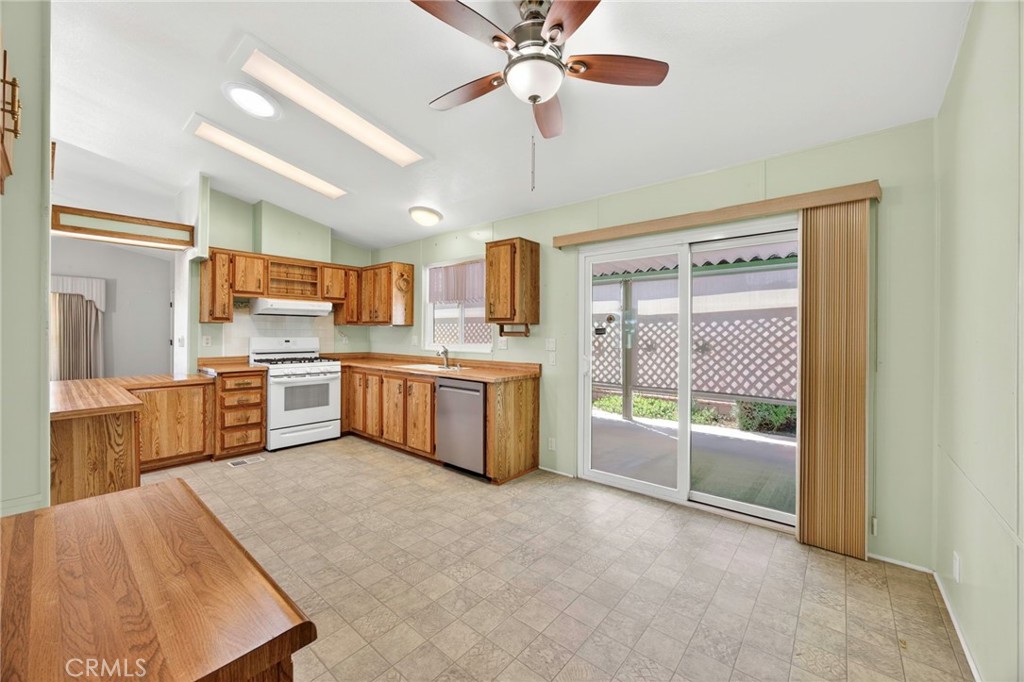 1660 Brentwood Property Photo 17