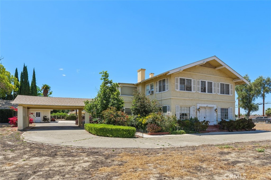 41531 Acacia Property Photo 8