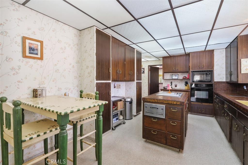 41531 Acacia Property Photo 22