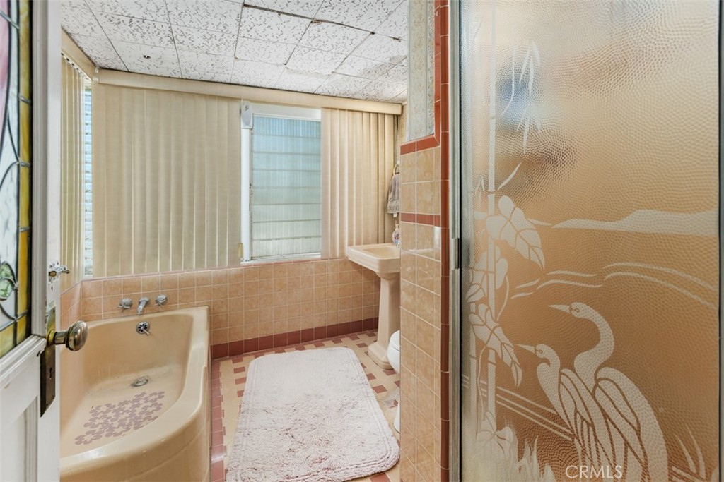 41531 Acacia Property Photo 37