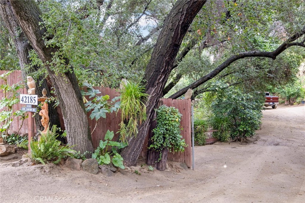 42185 Oak Canyon Property Photo 2