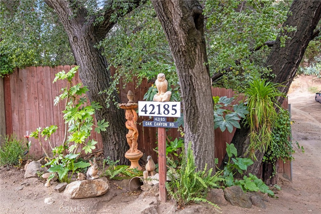 42185 Oak Canyon Property Photo 3