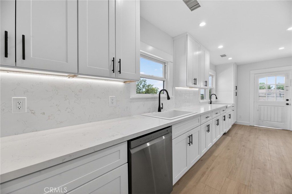 791 Sixth St Property Photo 26