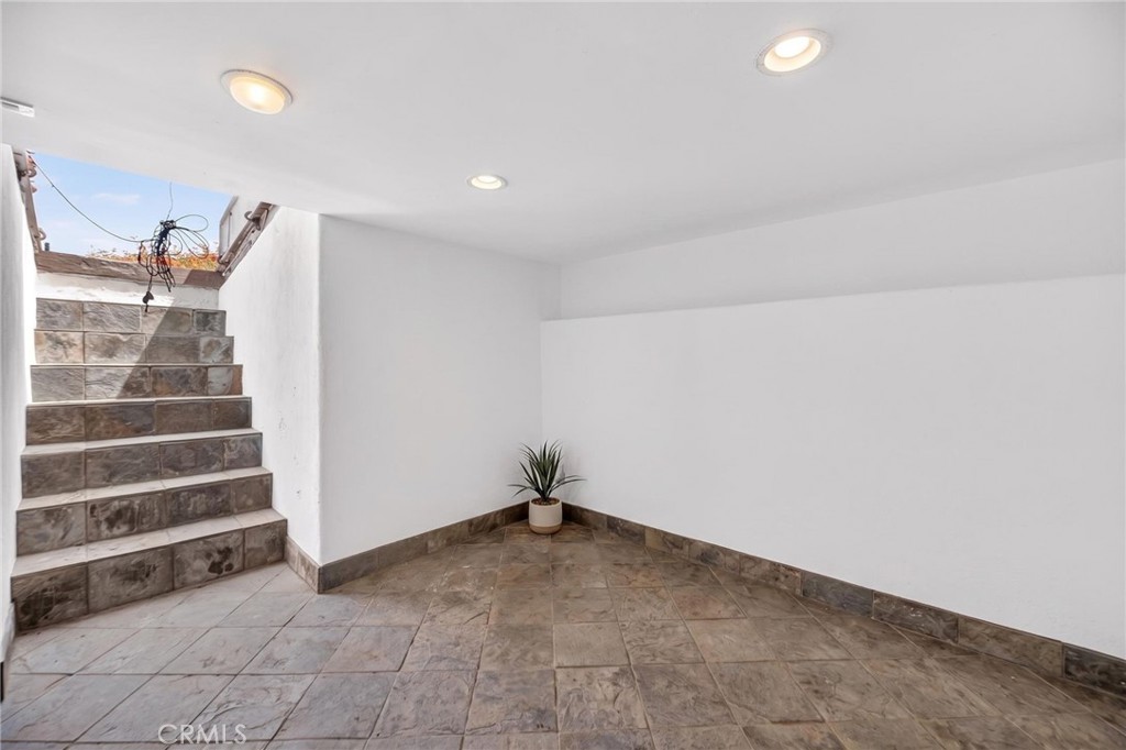 791 Sixth St Property Photo 29