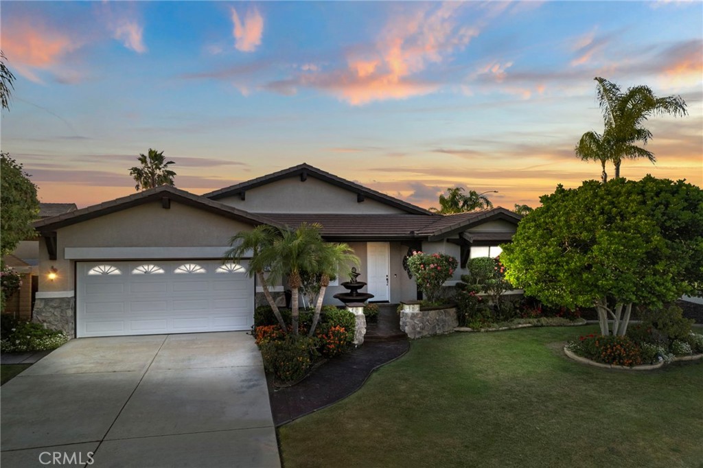 42115 Sagewood Property Photo 2