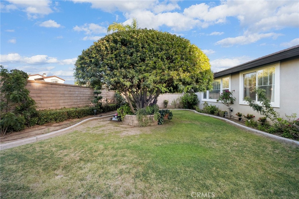 42115 Sagewood Property Photo 41