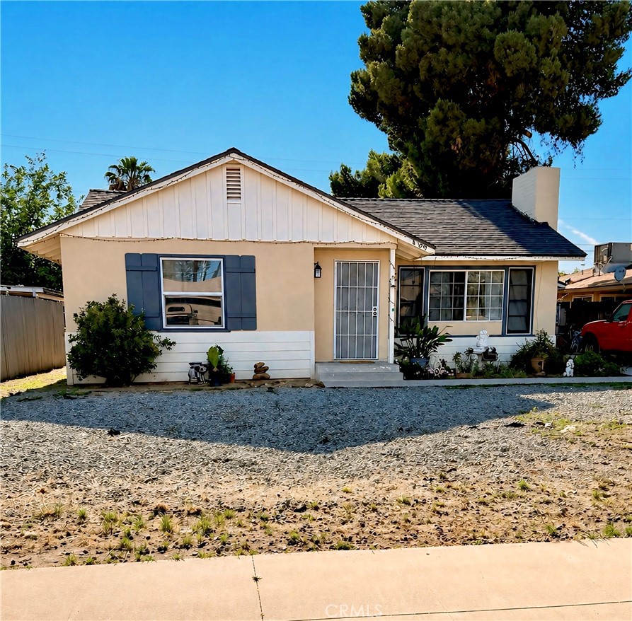 409 S Harvard Street Property Photo 1