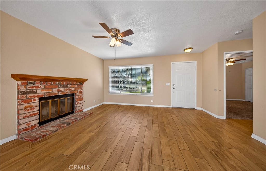 43970 Moonlighting Drive Property Photo 3