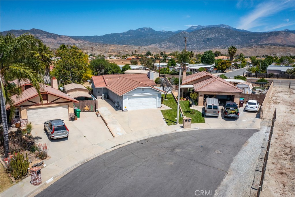 43970 Moonlighting Drive Property Photo 17