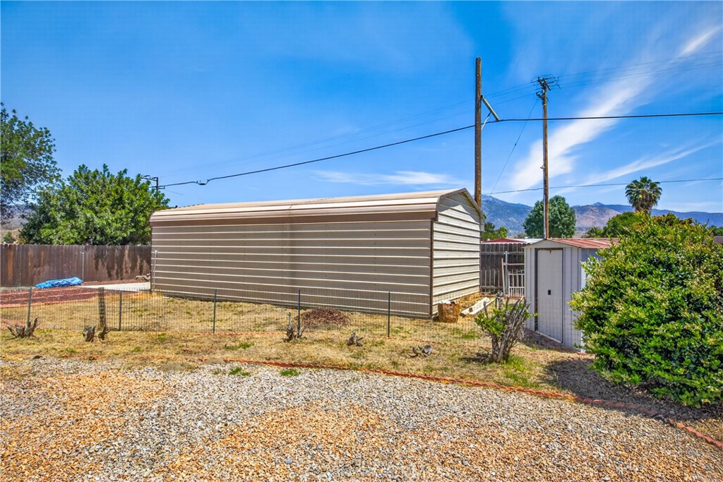 43970 Moonlighting Drive Property Photo 19