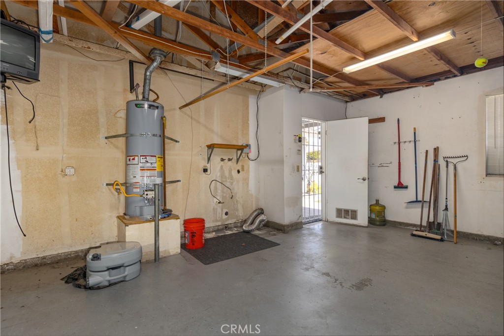 43970 Moonlighting Drive Property Photo 27