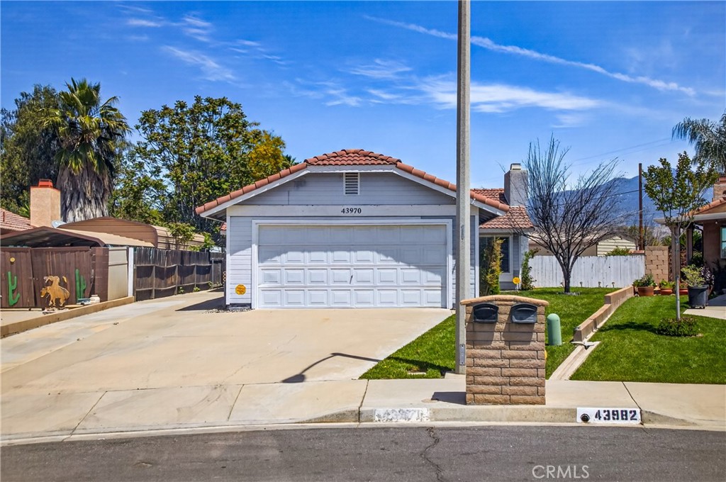 43970 Moonlighting Drive Property Photo 34