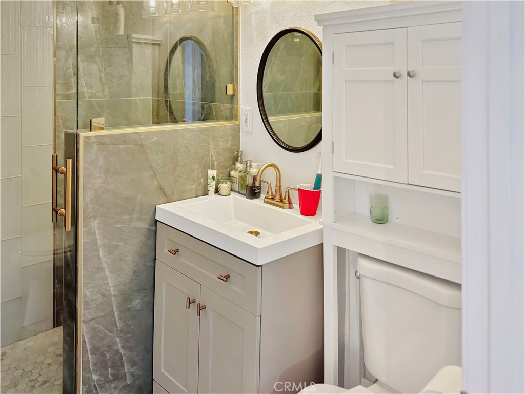 19 Sherril Property Photo 10