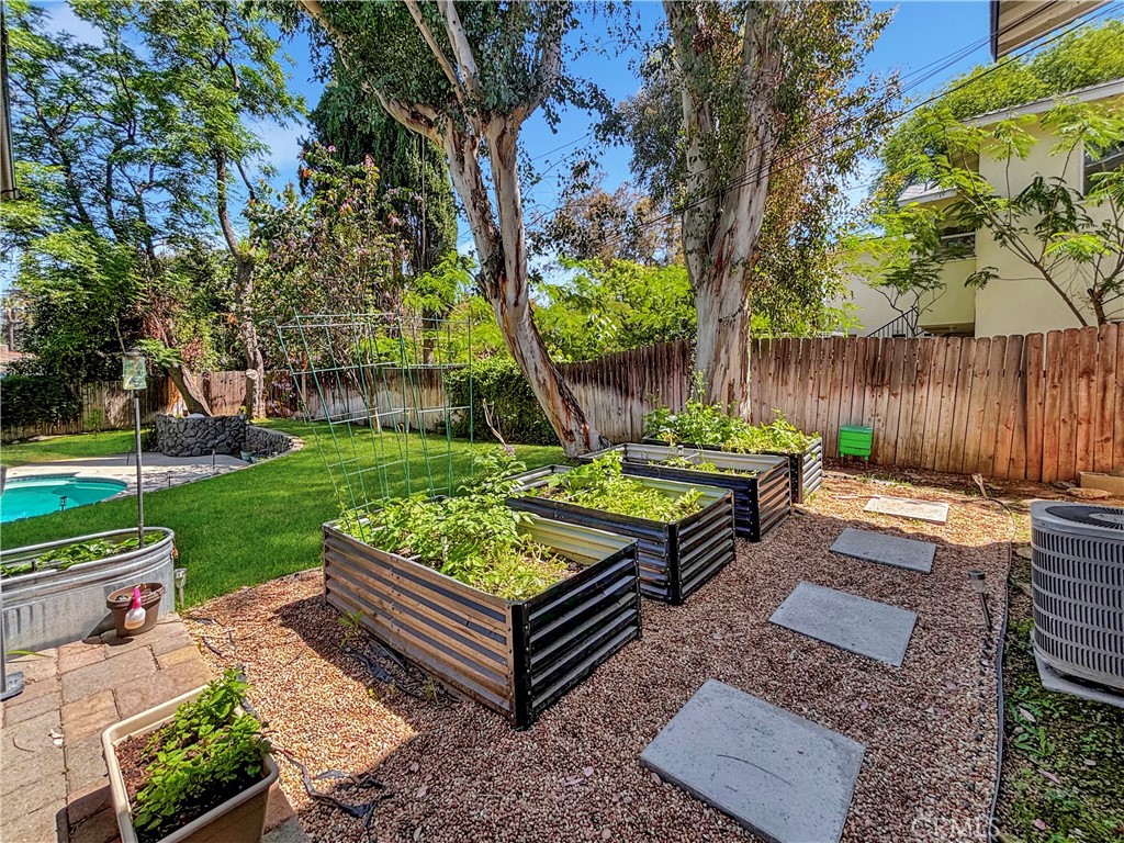 19 Sherril Property Photo 16