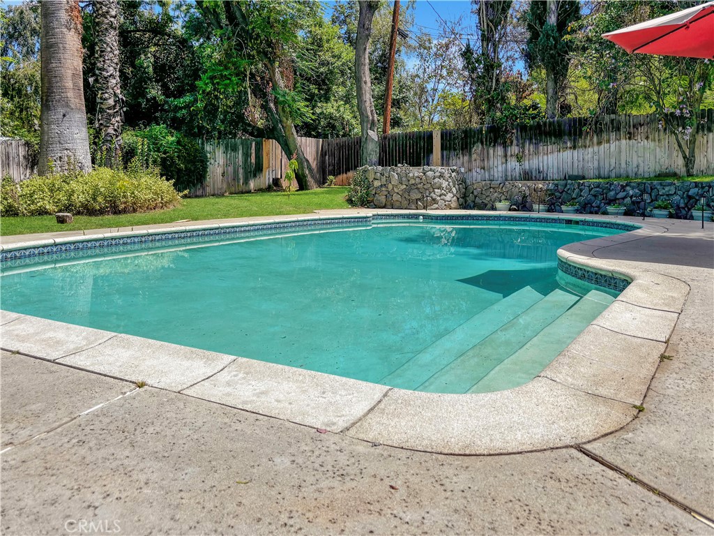 19 Sherril Property Photo 18