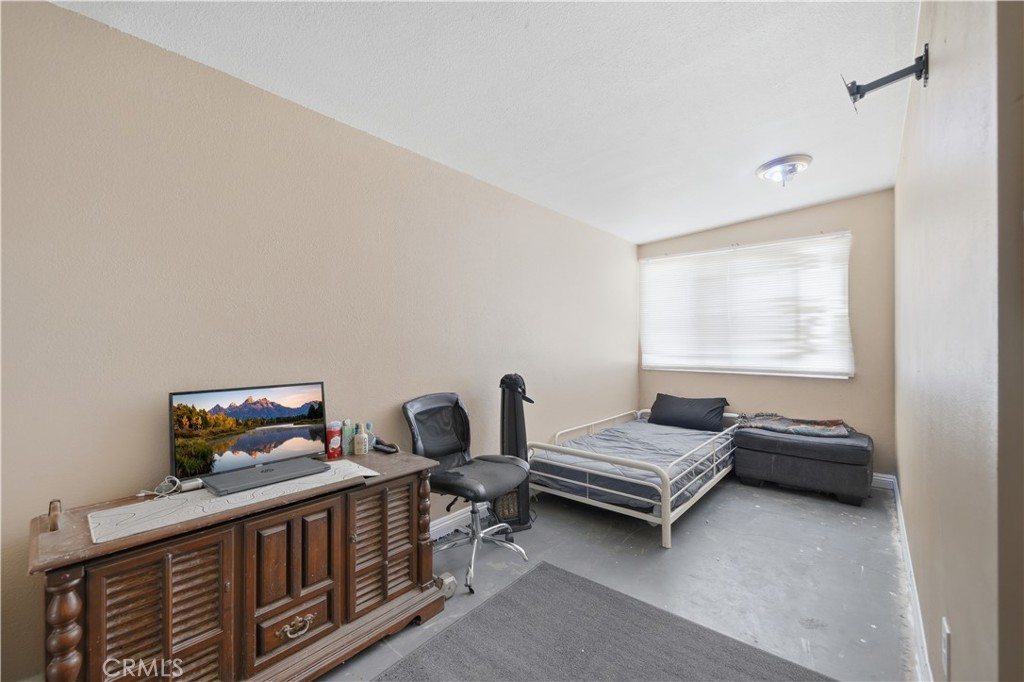 6327 Linda Lee Drive Property Photo 17