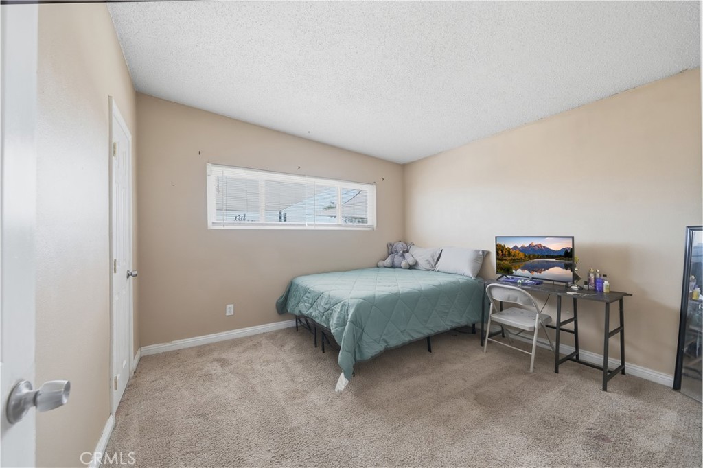 6327 Linda Lee Drive Property Photo 20