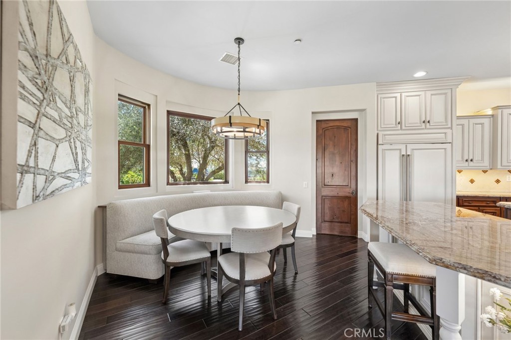 27050 Via Vanessa Property Photo 15