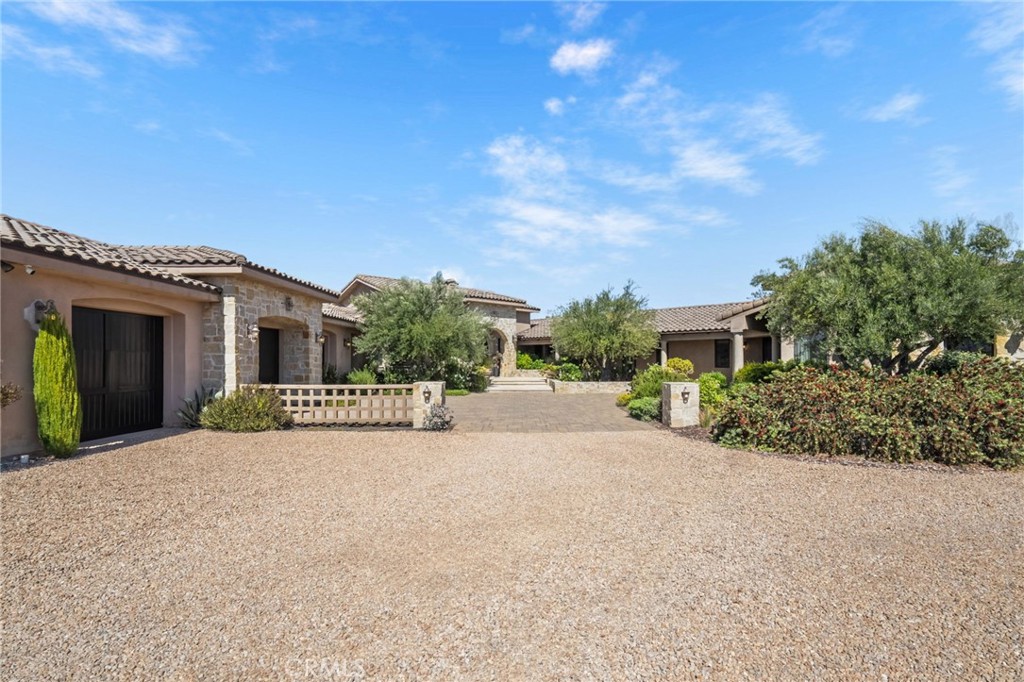 27050 Via Vanessa Property Photo 40