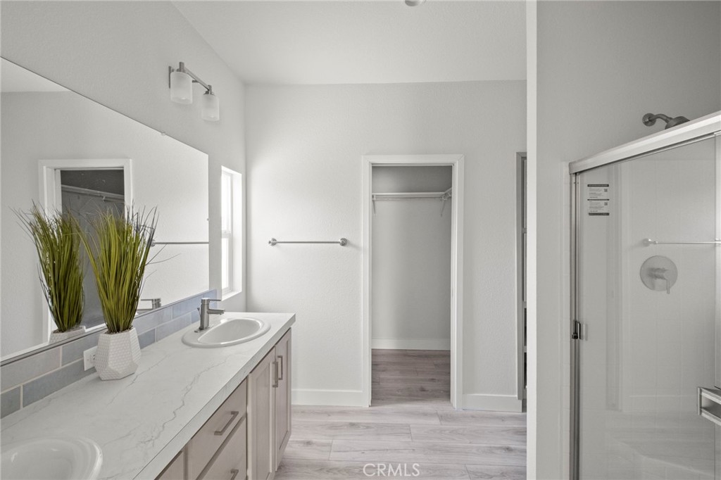 26610 Franklin Avenue Property Photo 24