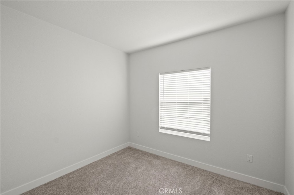 26610 Franklin Avenue Property Photo 29