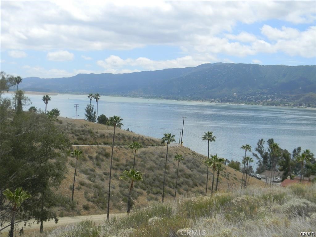 0 Skyline Dr Property Photo 4
