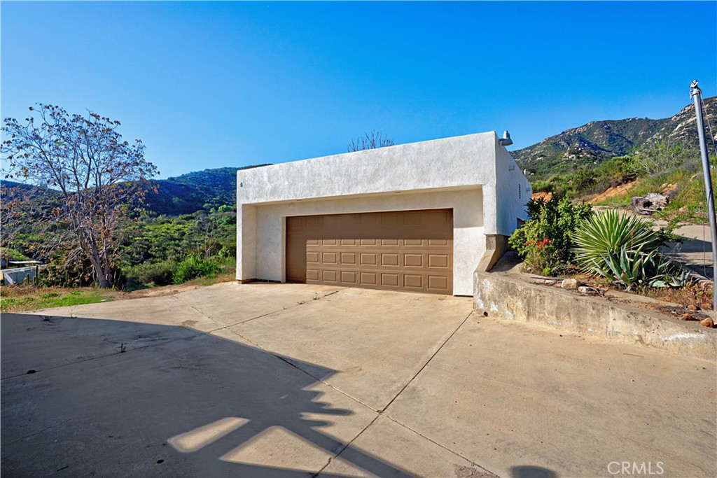 18515 Penny Trail Property Photo 33