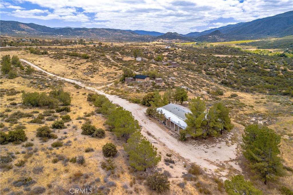 39360 Highway 79 Property Photo 6