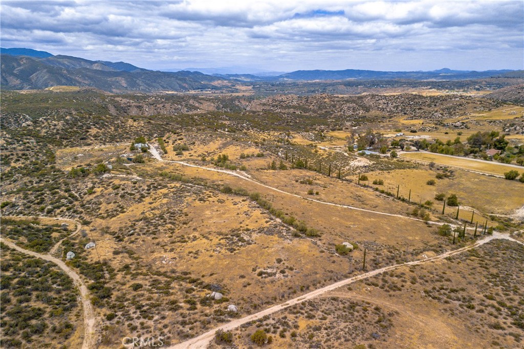 39360 Highway 79 Property Photo 15