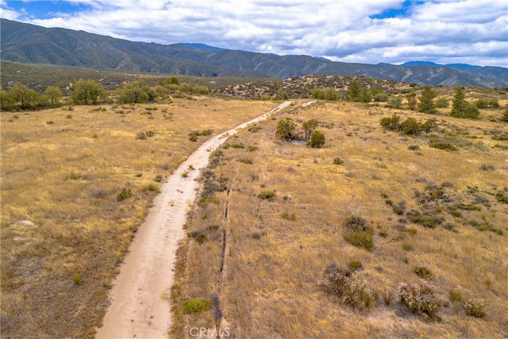 39360 Highway 79 Property Photo 24