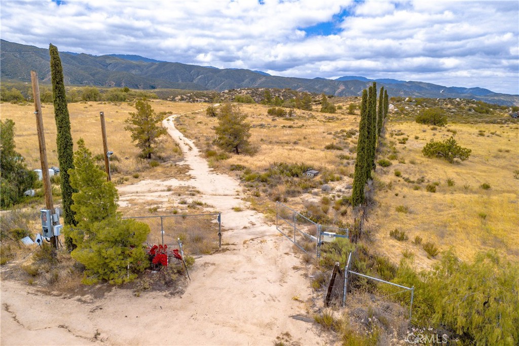 39360 Highway 79 Property Photo 25